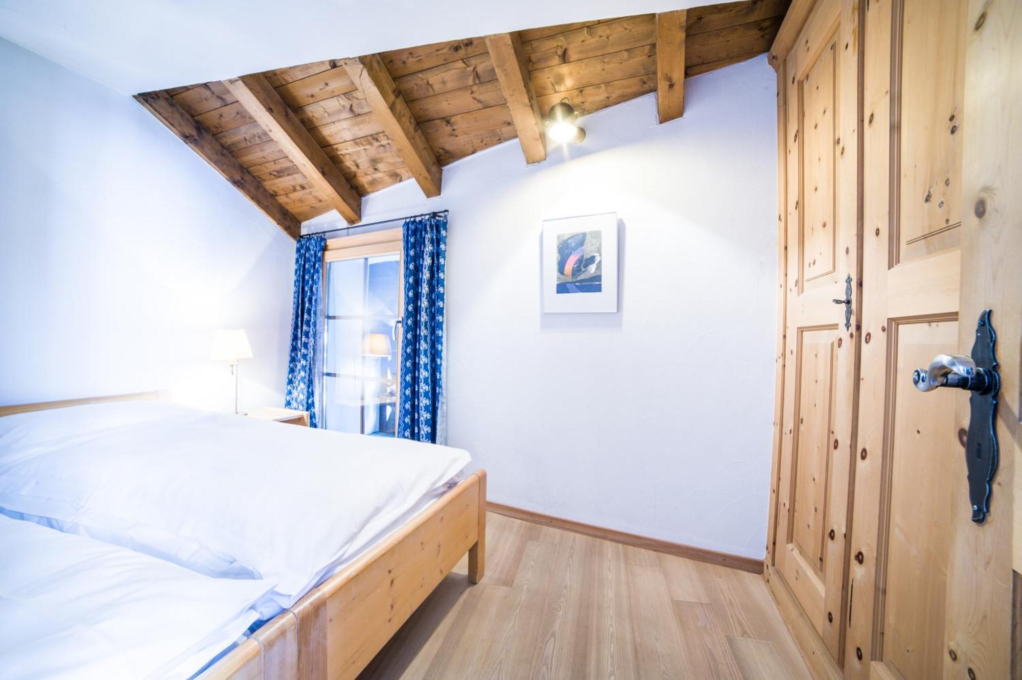 Ferienwohnung Chesa Michel Bever Exterior foto
