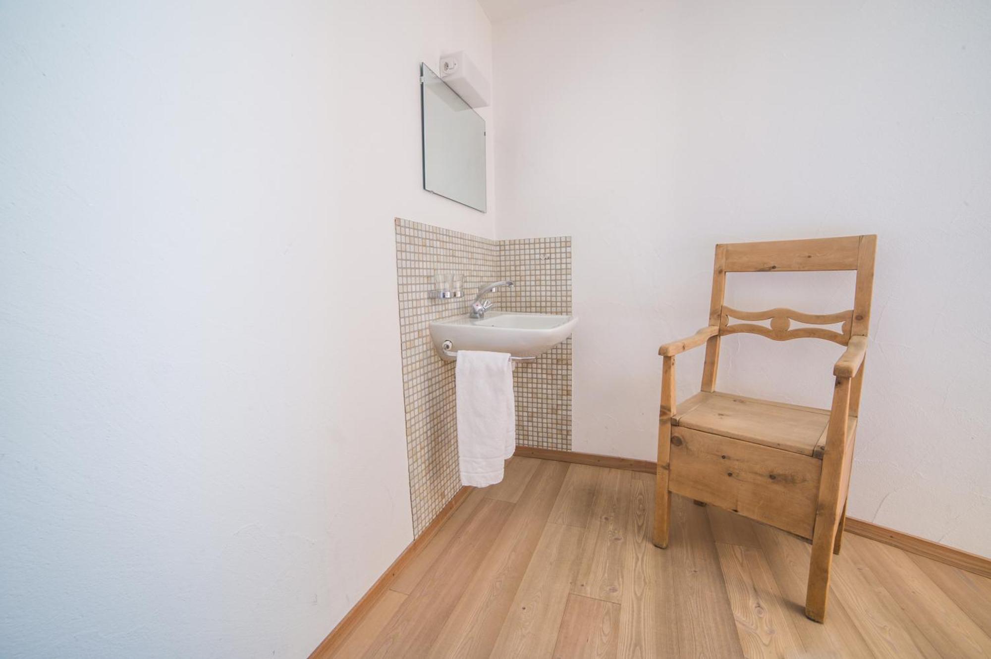 Ferienwohnung Chesa Michel Bever Exterior foto